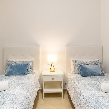 Agua II & Seasonal Pool By Ele Apartments Malaga Zewnętrze zdjęcie